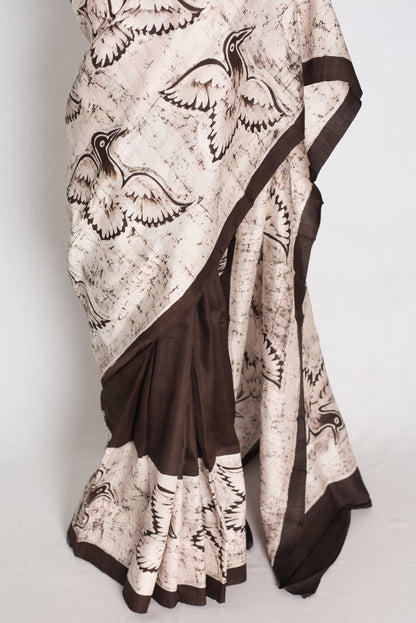 Bristi : Off-White and Coffee Brown Half and Half Hand Batik Pure Silk Saree image 5