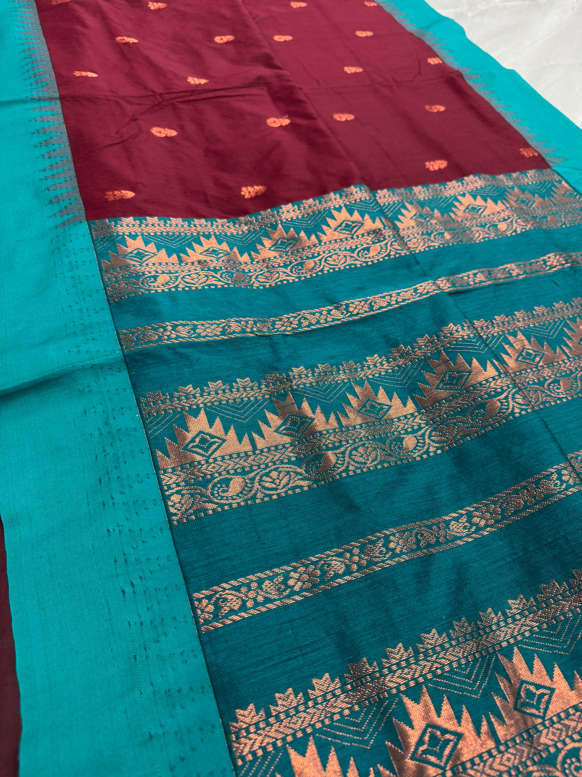 Pritha: Dark Brown and Sea Green Blended Cotton Gadwal Saree. image 4