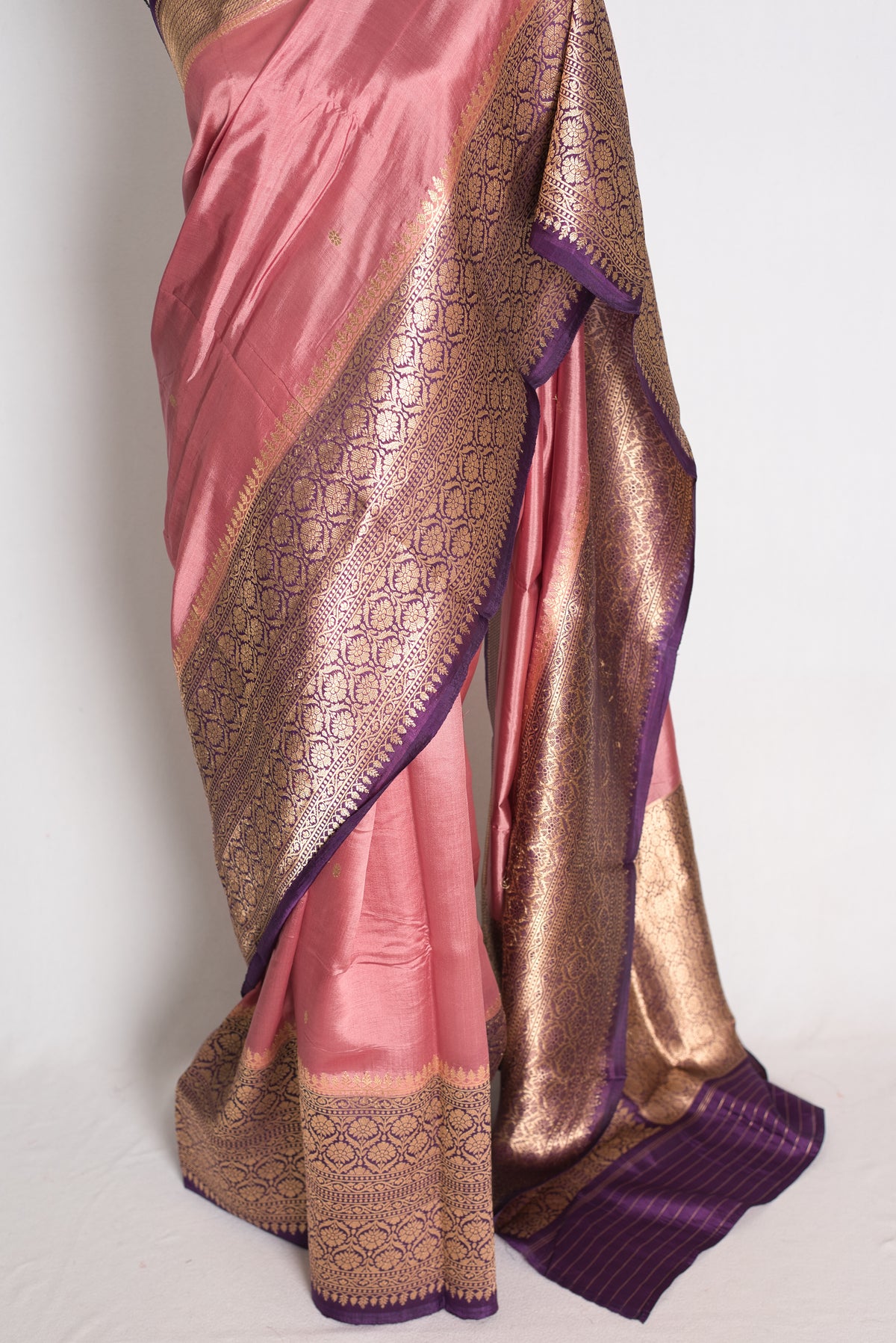 Ritaja: Pastel Purple Banarasi Silk Saree with Contrast Purple Wide Border image 5