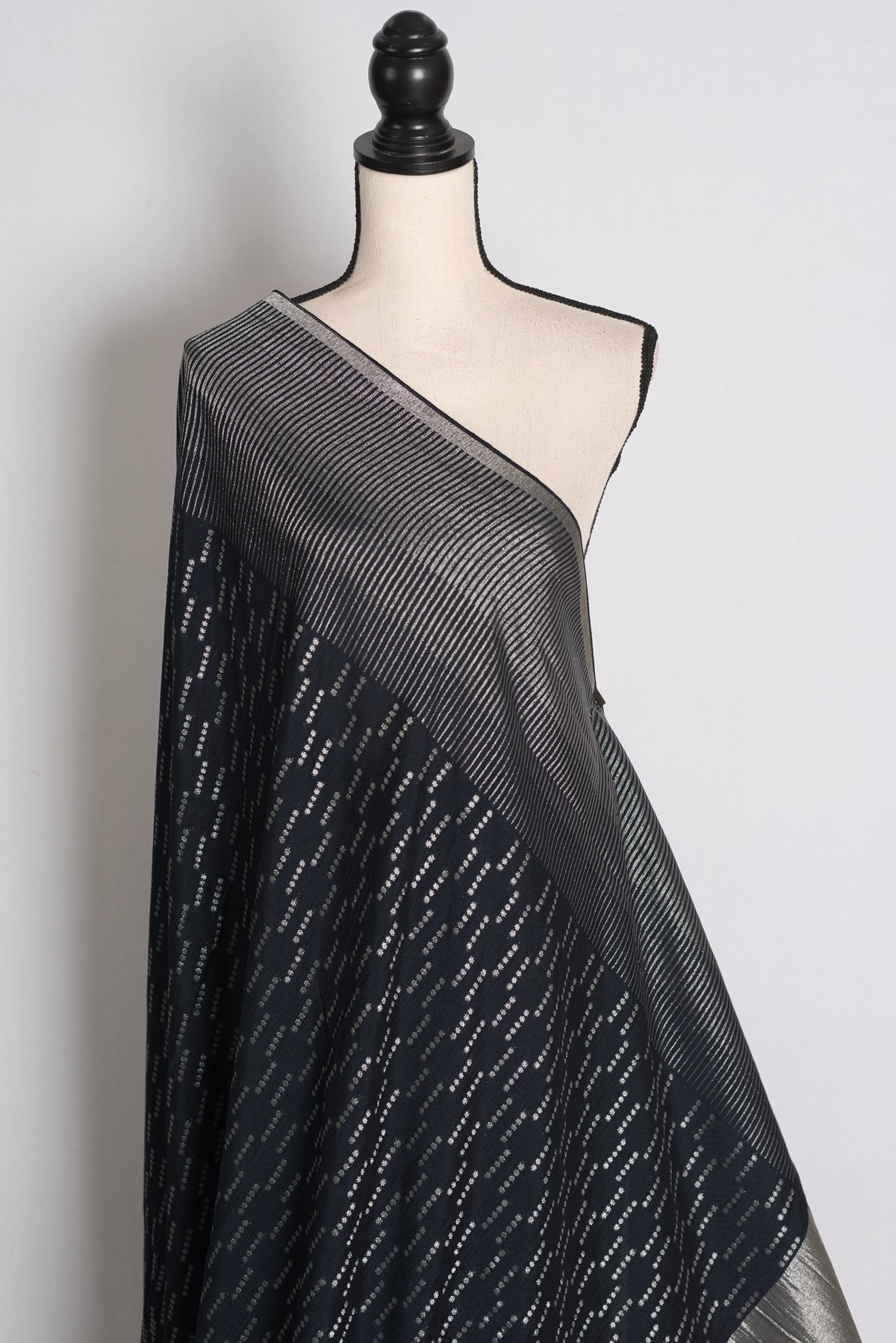 Sia: Raven Black and Silver Semi Georgette Banarasi Saree image 3