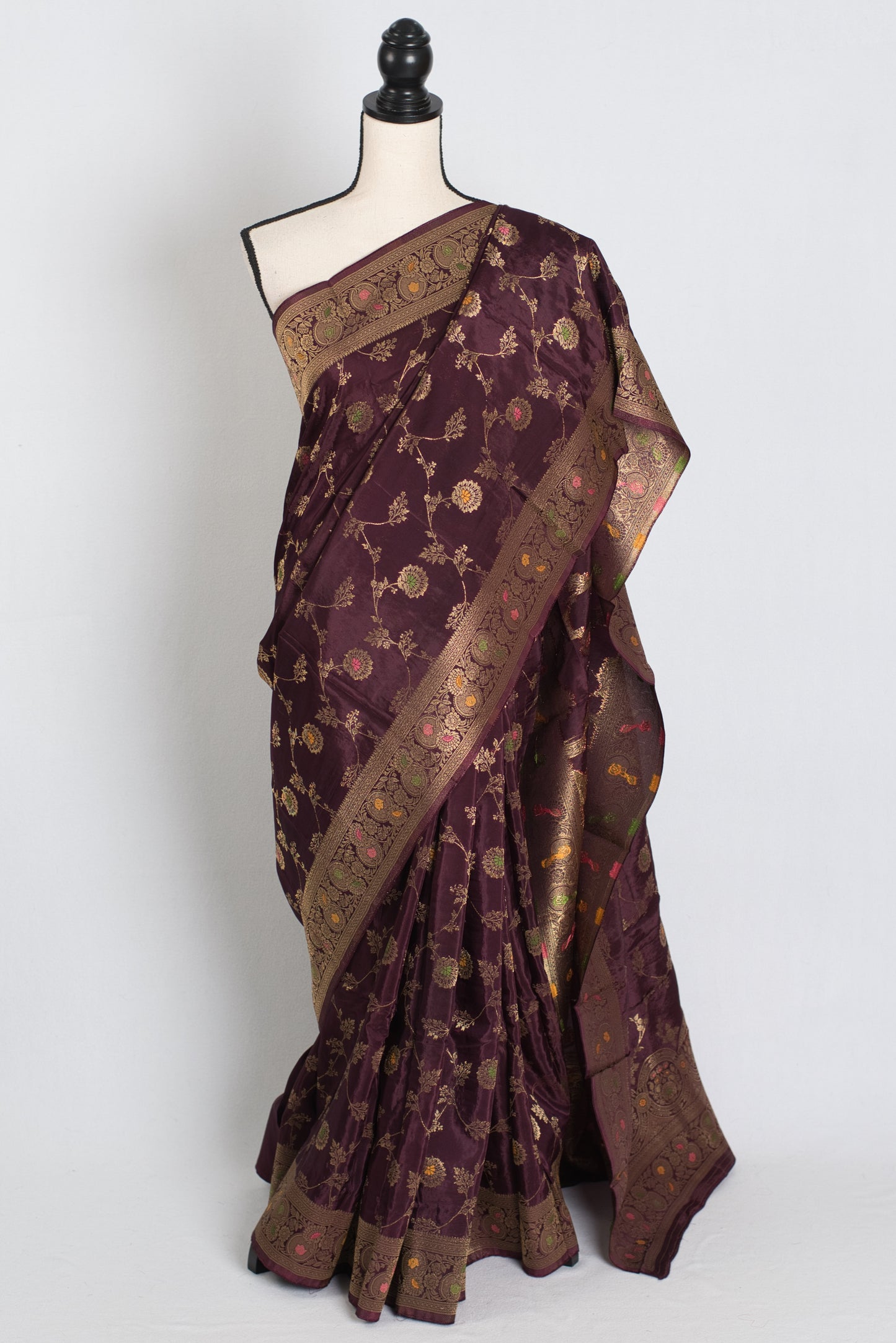 Ajanta : Semi Crepe Silk Jaal Banarasi Saree in Brown and Gold image 0