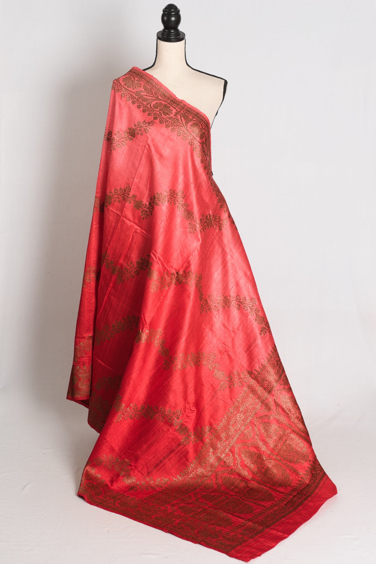 Ritaja : Red & Gold Ombre Raw Silk Handloom Banarasi Saree | Silk Mark Certified image 1
