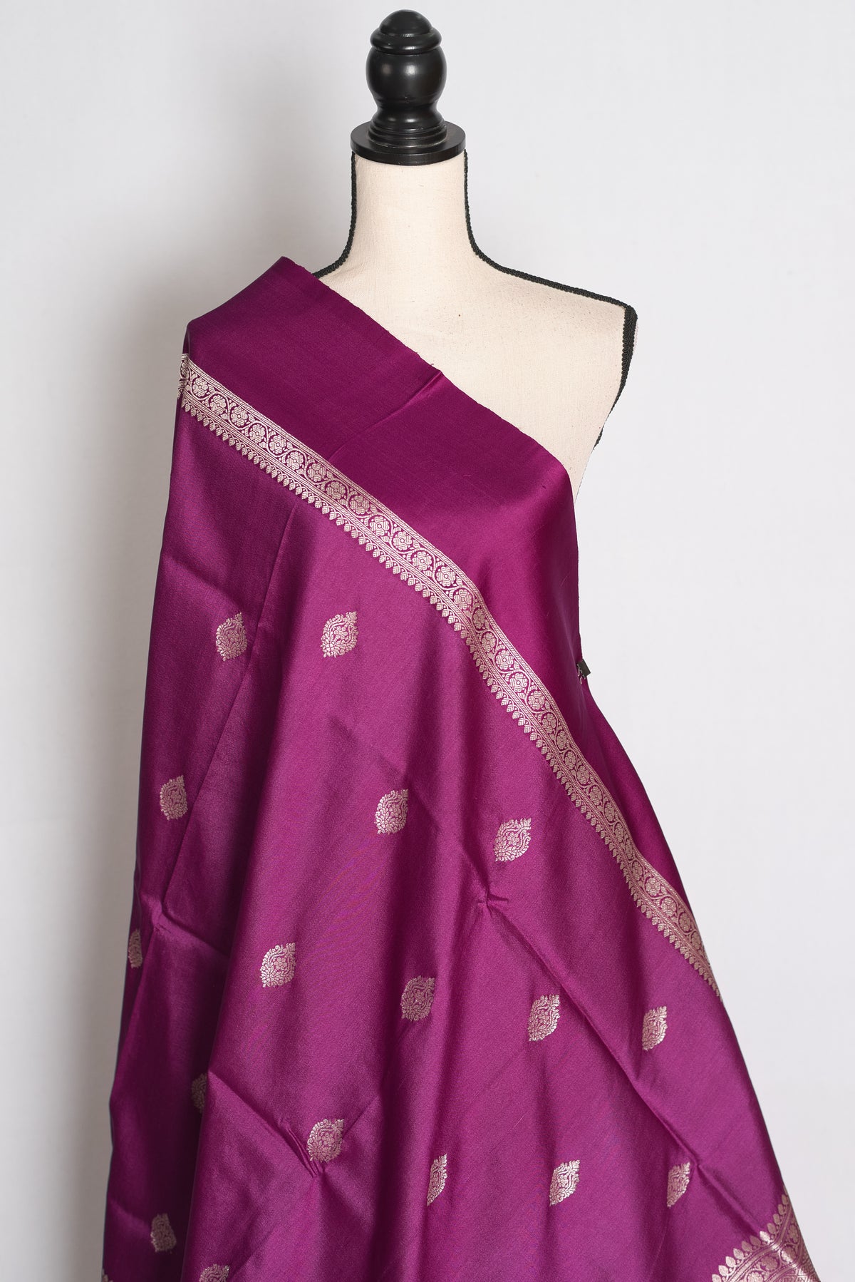 Girish : Deep Plum Tussar Silk Banarasi Handwoven Saree with Solid Satin Border image 4
