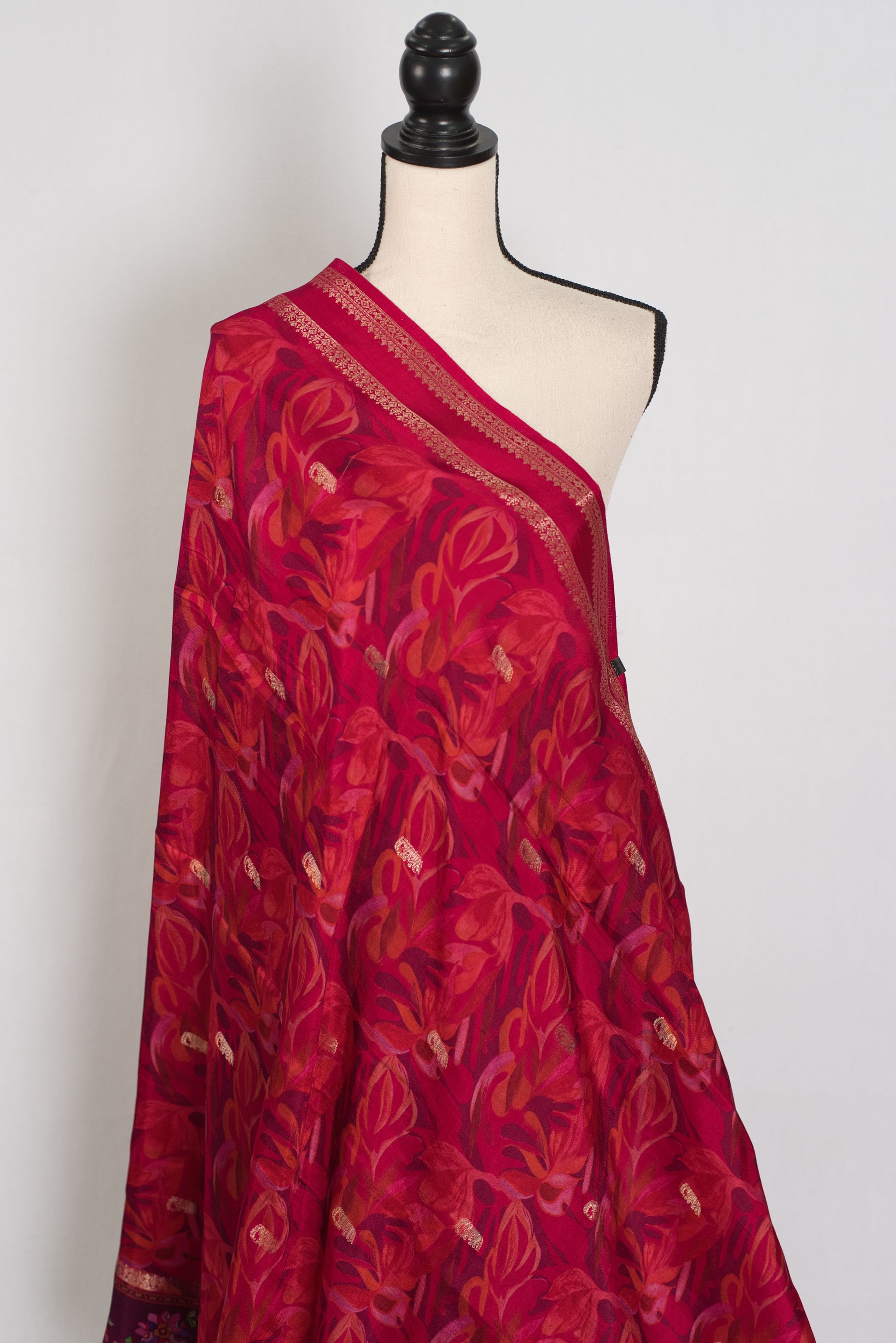 Stuti | Dark Rose Pink Dola Silk Banarasi Saree | Contrast Purple Floral Printed image 4
