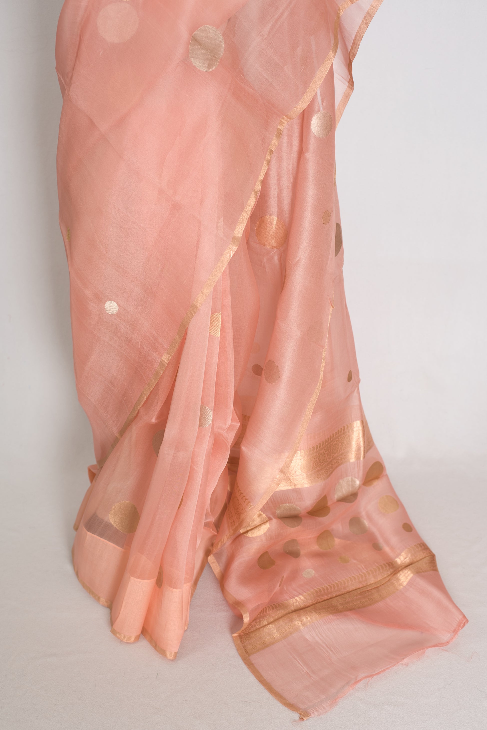 Medha : Peachy Pink Polka Dot Handwoven Kora Banarasi Silk Saree | Silk Mark image 5