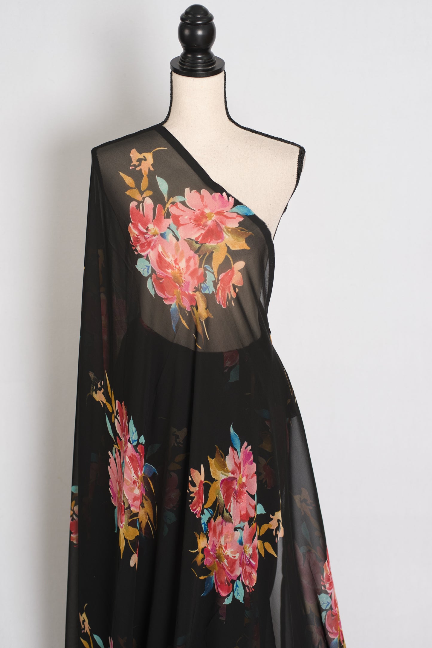 Nita : Black Floral Printed Chiffon Georgette Saree image 4