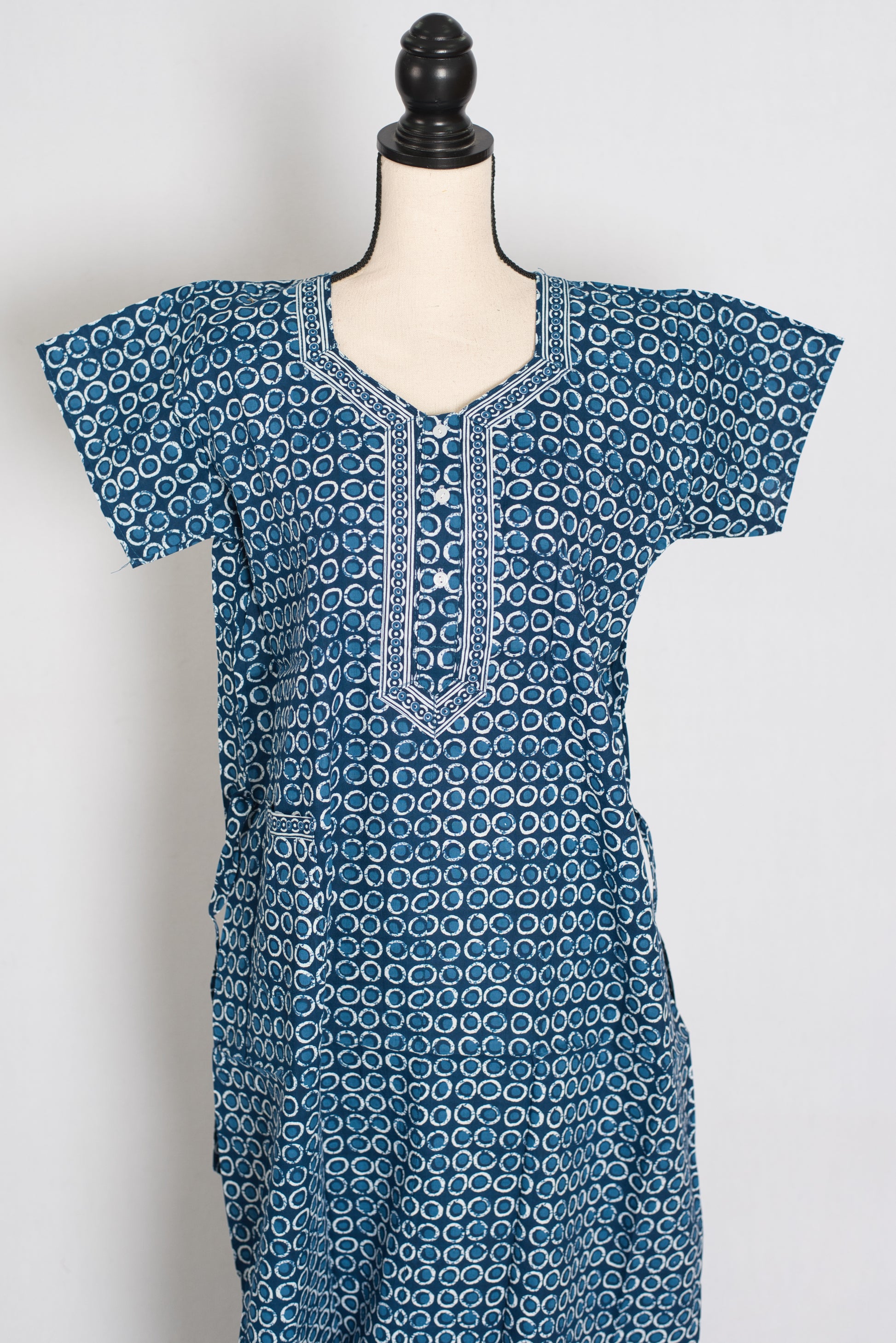 Indigo Blue Geometric Circle Print Pure Cotton Long Indian Nightgown image 0