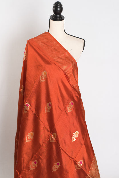 Ganga : Silk Mark Certified Lightweight Katan Banarasi Saree in Rust Orange image 4