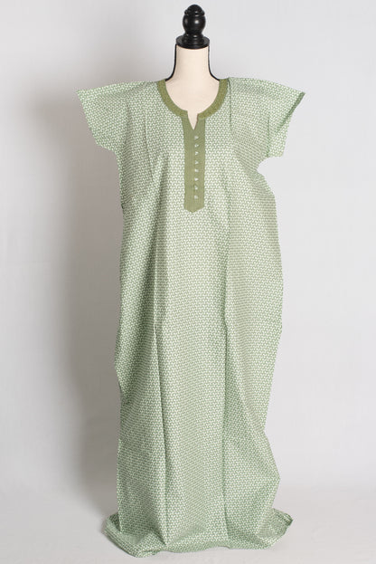 Printed Green Pure Cotton Indian Women Nighty in Regular Size image 1