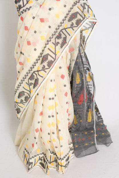 Mousumi : Cream and Black Blended Soft Cotton Jamdani Bengali Saree image 5