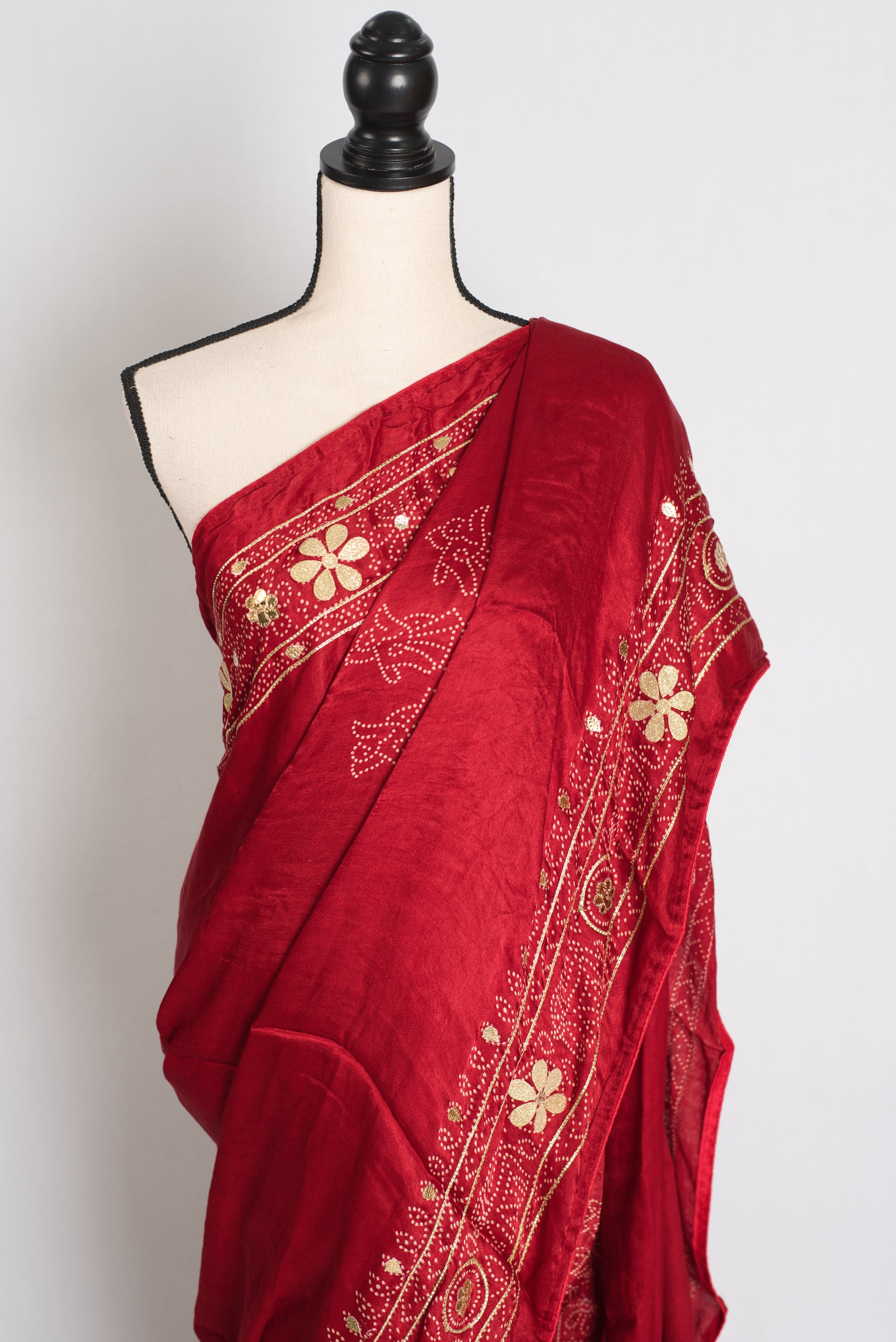 Jiya : Red Modal Silk Bandhani Saree with Gota Patti Work image 5