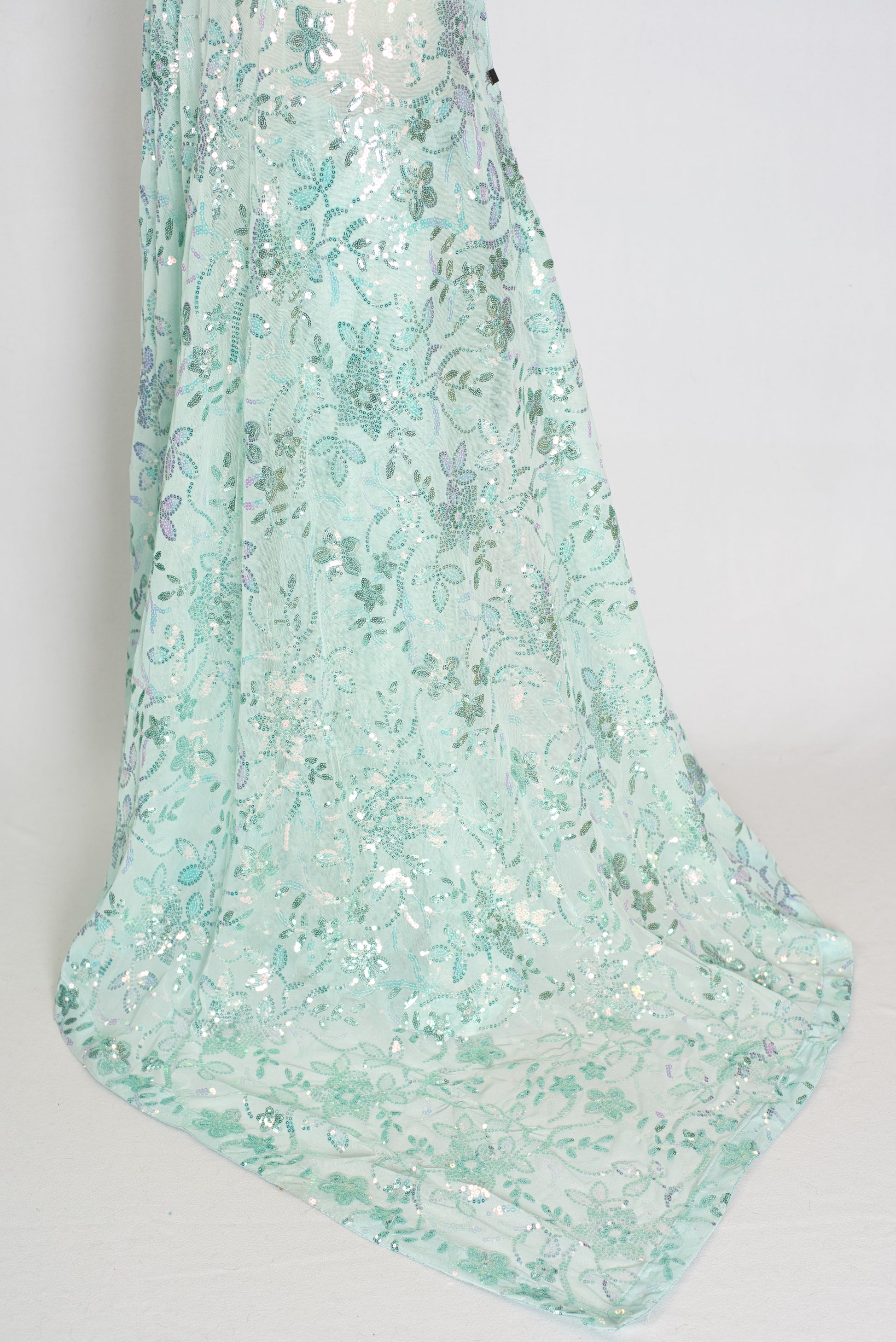 Ishq | Sea Green Soft Net Saree | Ready-To-Wear Set with Size 36 Stitched Blouse image 5
