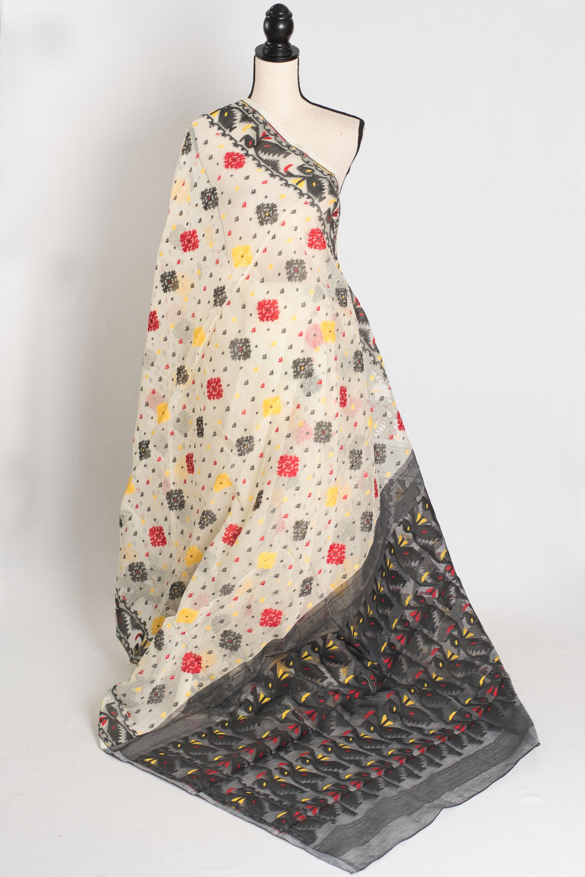 Bidisha : Off White and Black Blended Soft Cotton Jamdani Bengali Saree image 1