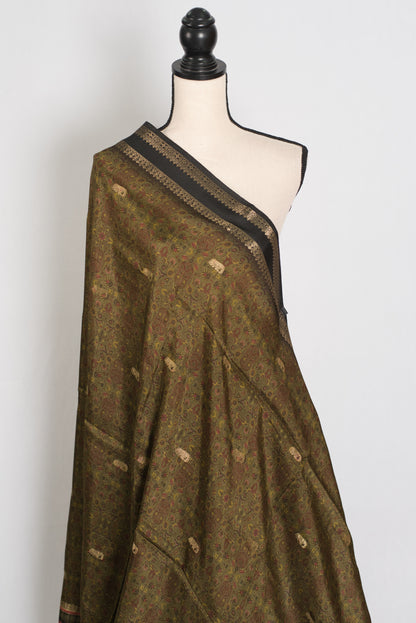 Dilshad | Henna Green Dola Silk Banarasi Saree | Perfect for Mehendi Ceremony image 4