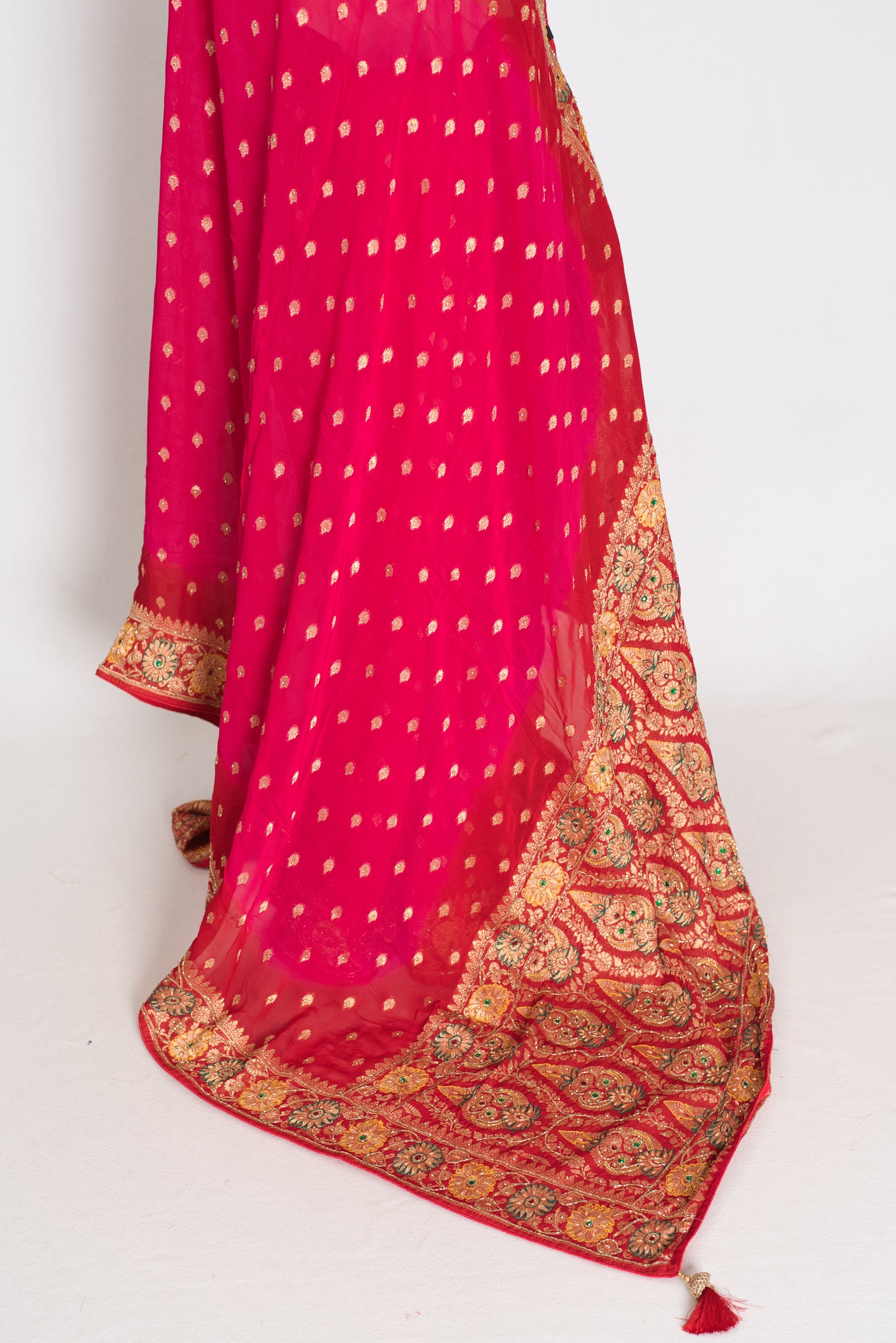 Nadira | Dark Pink & Red Crepe Georgette Banarasi Saree | Hand-Embroidery image 4