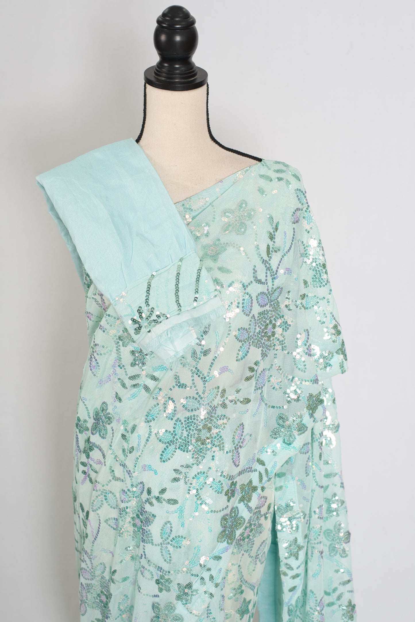 Ishq | Sea Green Soft Net Saree | Ready-To-Wear Set with Size 36 Stitched Blouse image 3