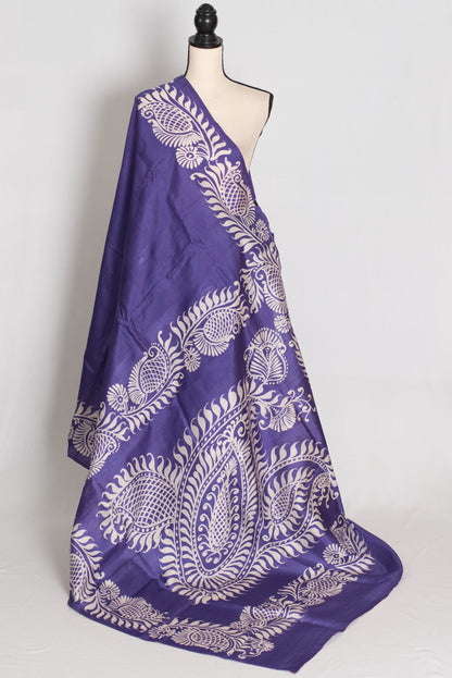 Malathi : Purple and Off-White Hand Batik Pure Murshidabad Silk Saree image 2