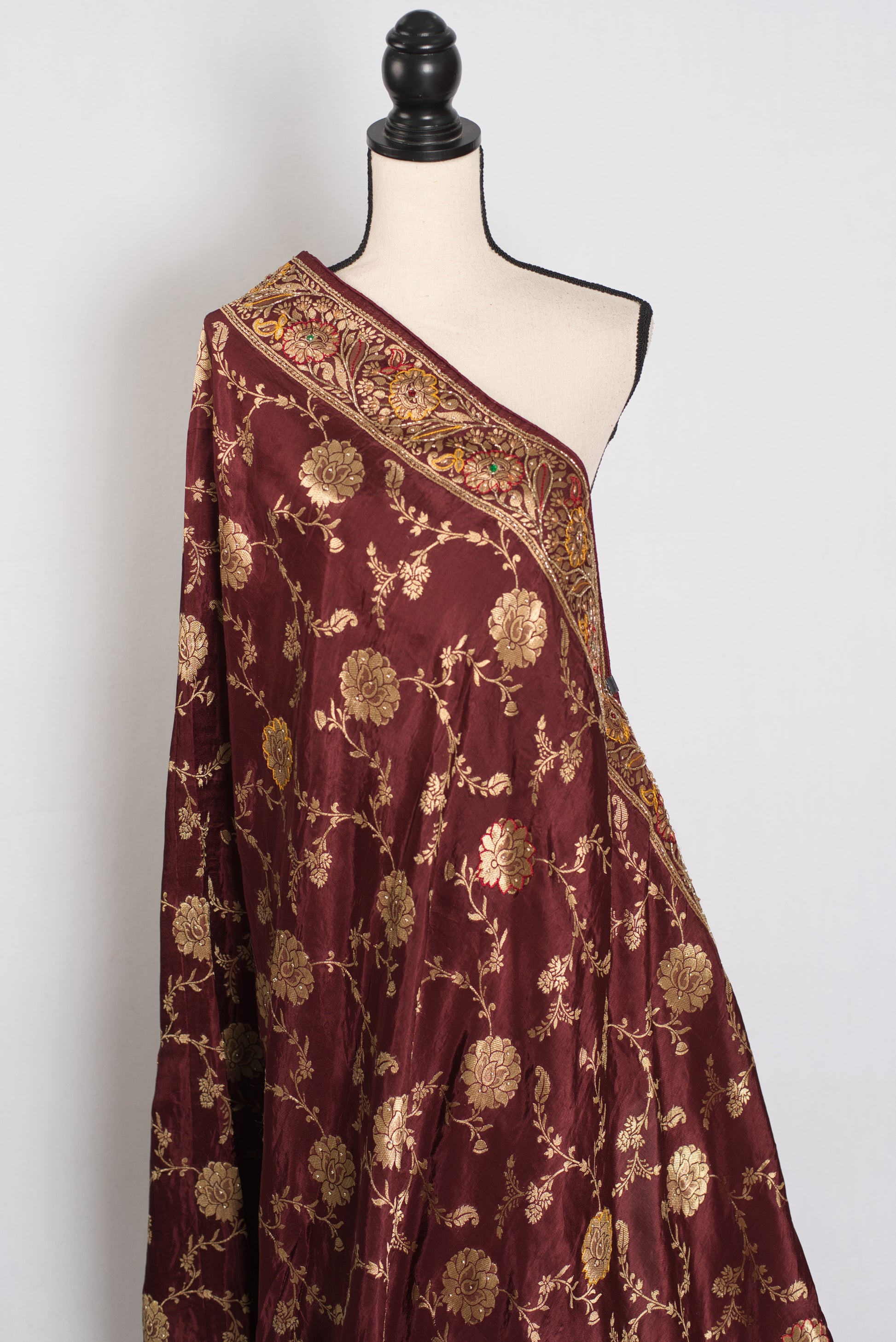 Shruti : Coffee Brown Dola Silk Banarasi Saree with 38 Size Blouse image 4