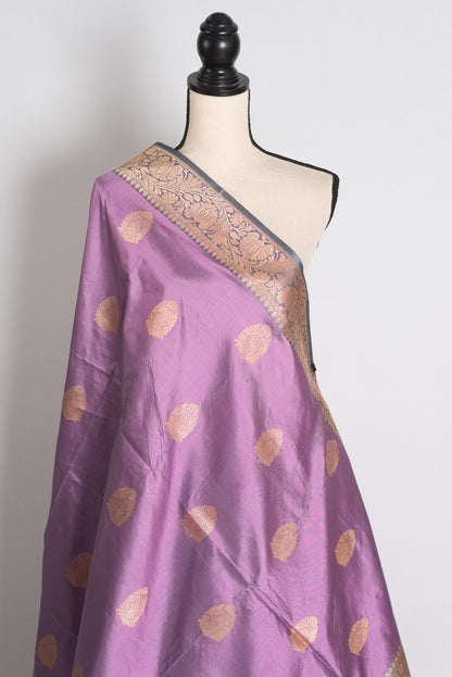 Urmi: Lilac and Gray Banarasi Silk Saree with Blouse Piece image 4