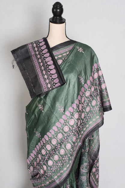 Sandhya : Green and Black Hand Embroidered Kantha Stitch Pure Tussar Silk Saree image 2