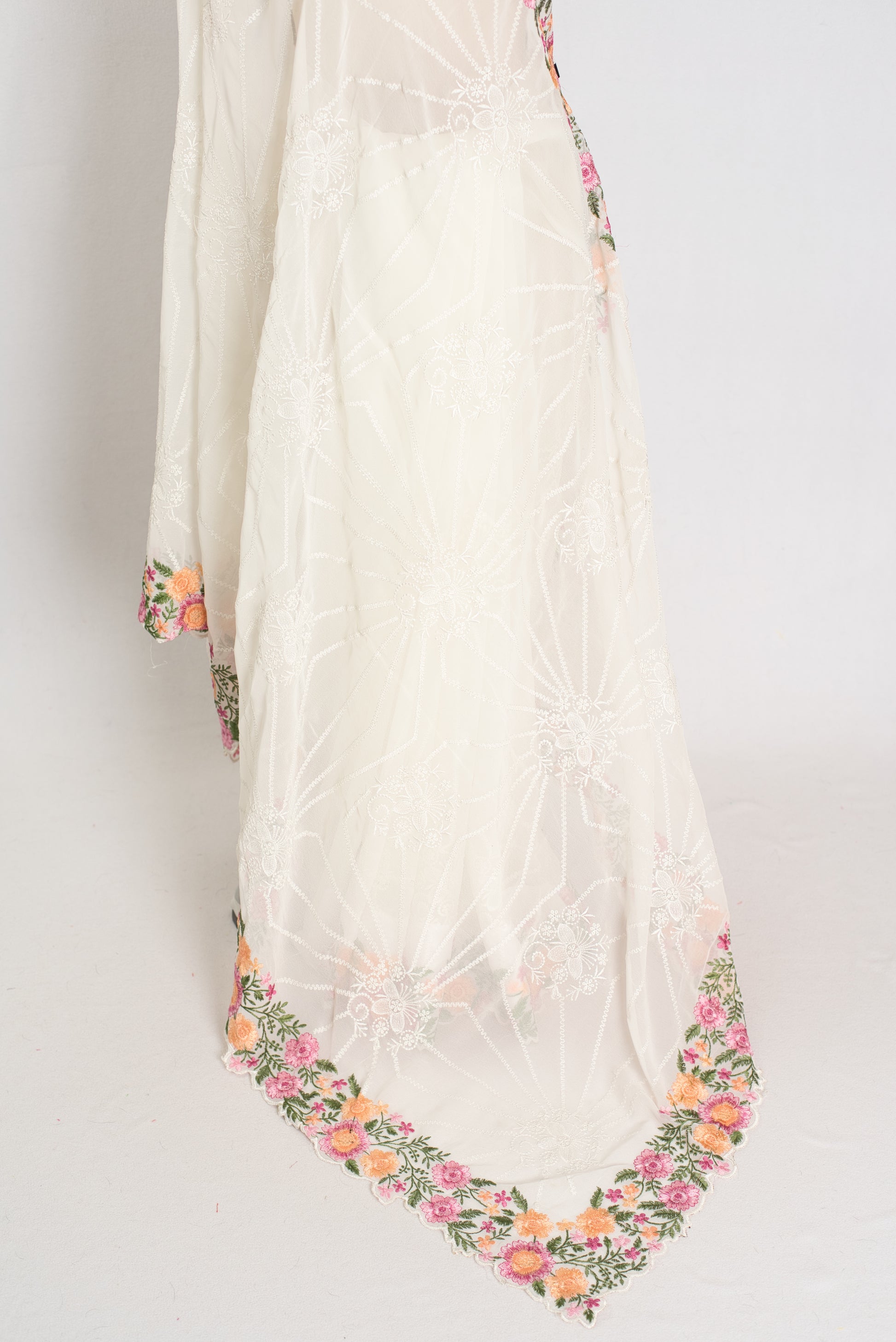 Farheen : Georgette Embroidery Designer Saree in Off White image 2