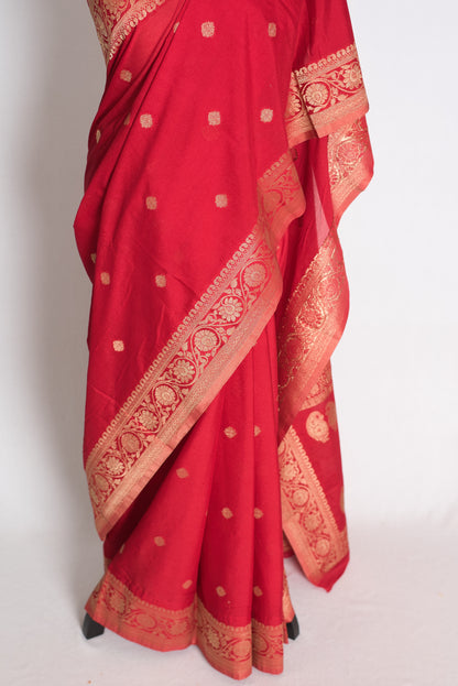 Rikta: Red and Gold Lightweight Semi Georgette Banarasi Saree image 6