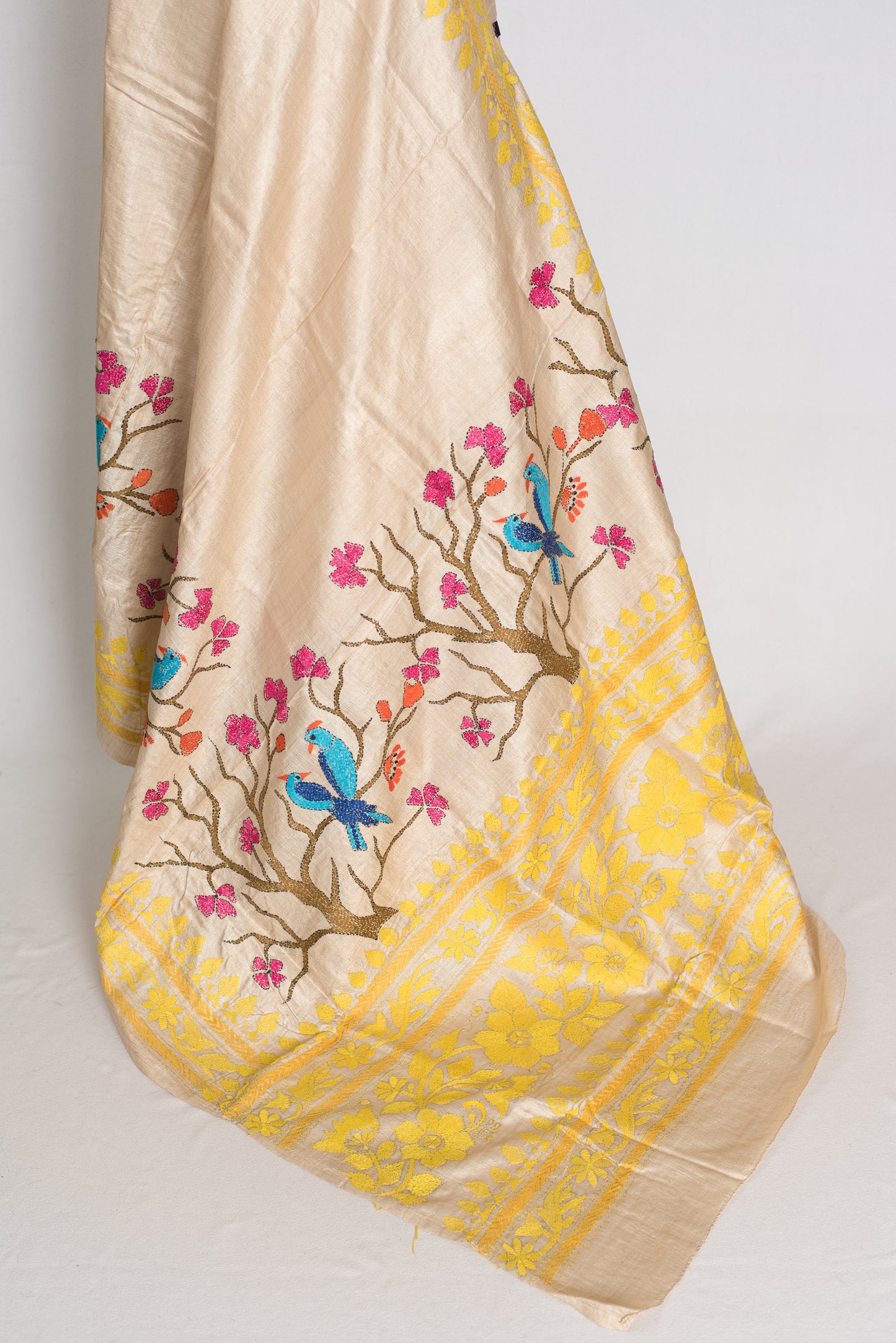 Srija : Beige and Yellow Hand Embroidered Kantha Stitch Pure Gachi Tussar Saree image 4