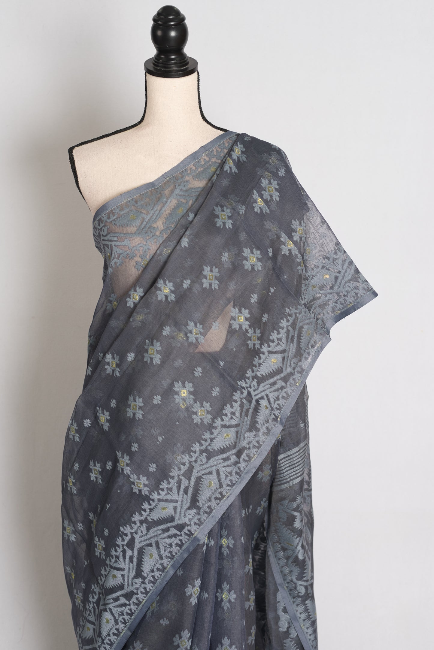 Aman : Cloud Grey Soft Blended Cotton Bengali Jamdani Saree image 1
