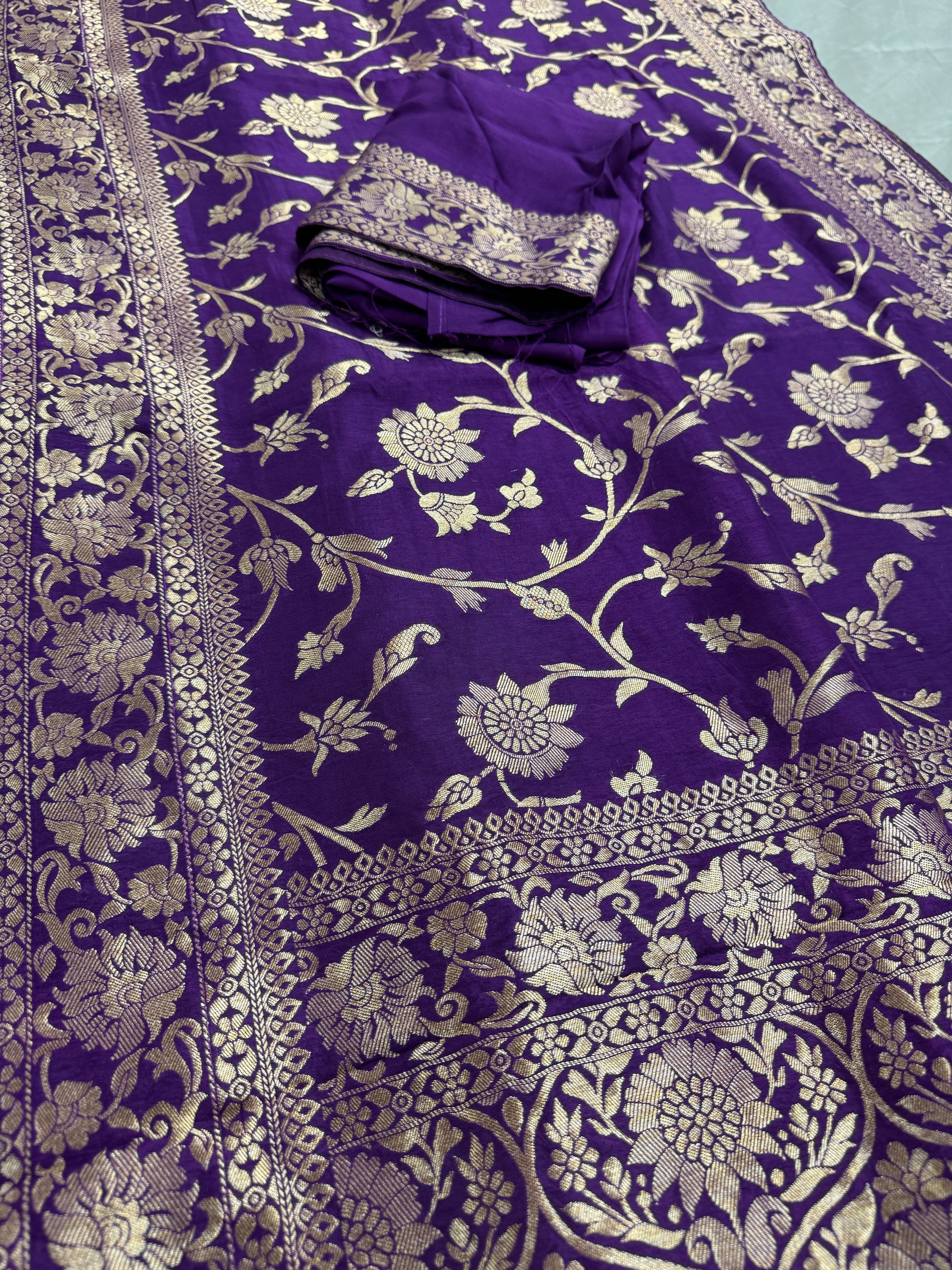 Liza : Purple and Gold Dola Silk Banarasi Saree image 3