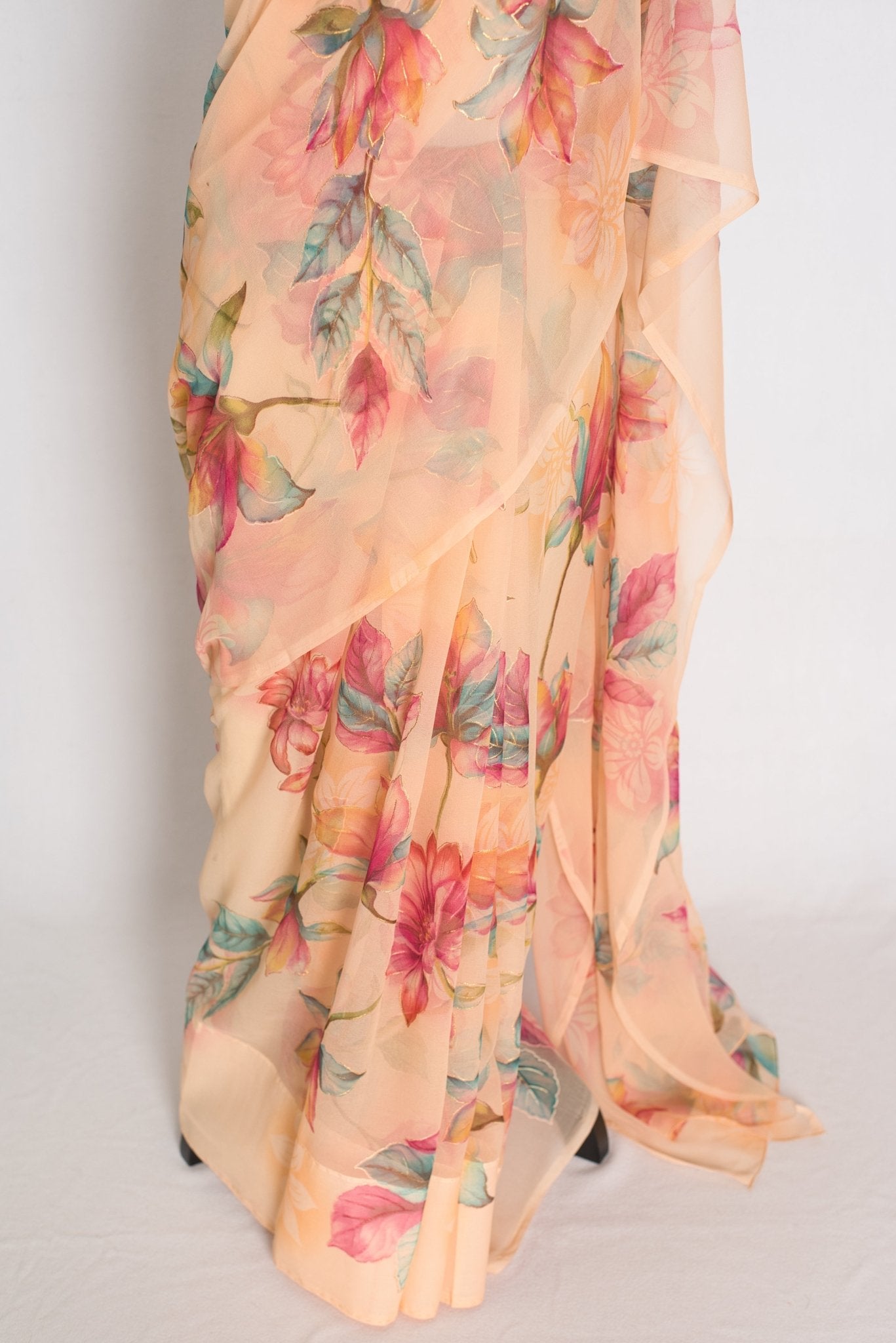 Diya : Soft Peach Floral Printed Chiffon Saree - Budget-Friendly Summer Drape - Saree Mandi