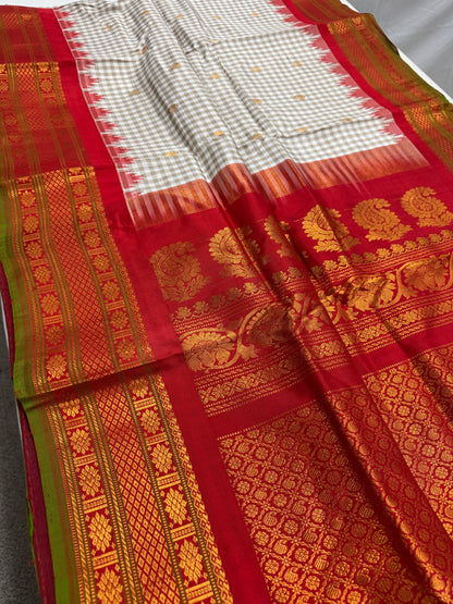 Kavya : Silk Mark Certified Micro Checks Kanji Gadwal Silk Saree image 4