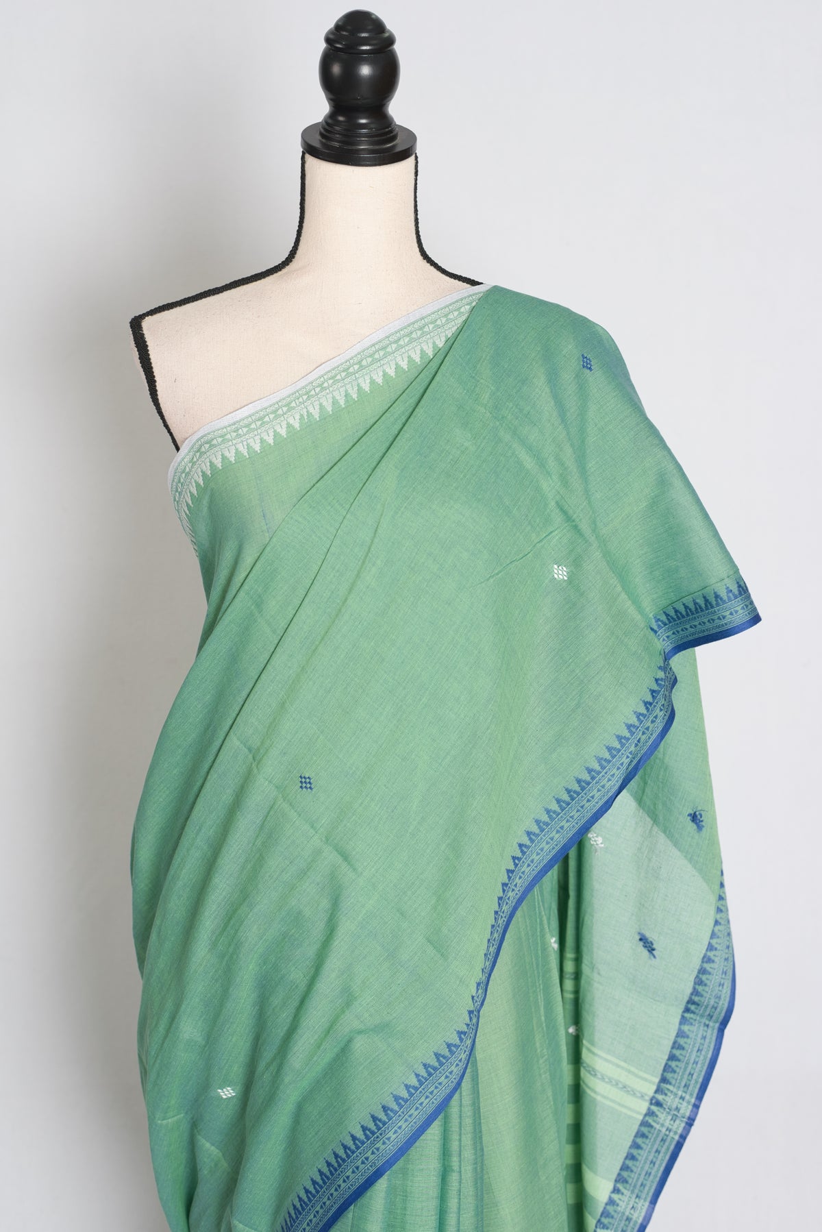 Green Dhaniakhali saree — drape view