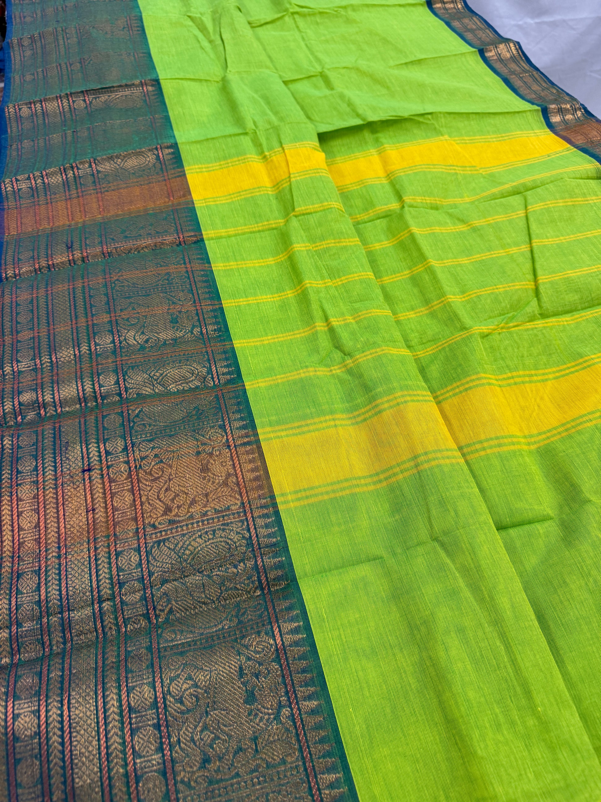 Nalini : Handwoven Kanchi Cotton Saree in Bright Green and Blue image 2