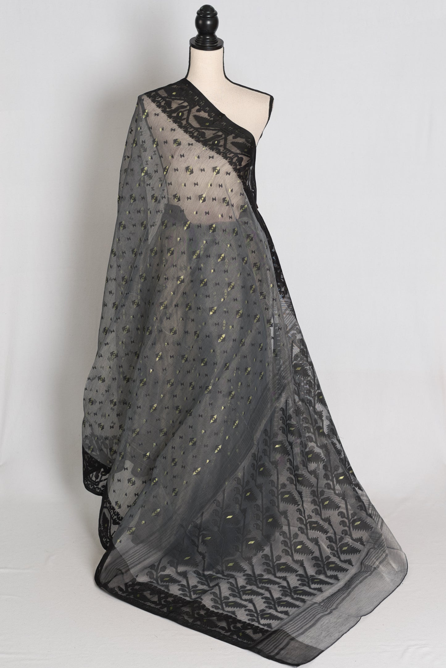 Bithi : Grey and Black Blended Soft Cotton Bengali Jamdani Saree image 1