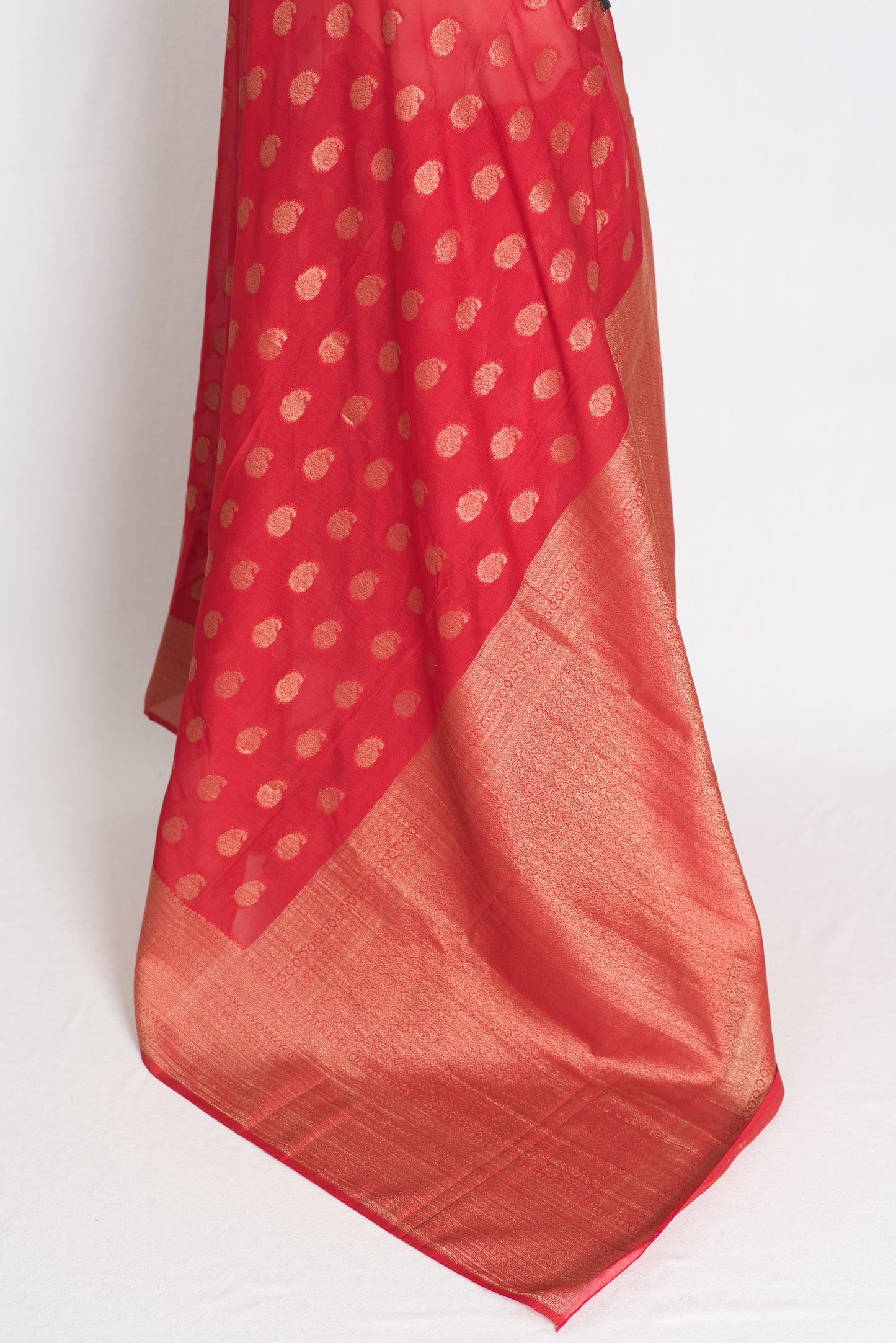 Ruby : Red Semi Georgette Banarasi Saree with Gold Zari Paisley Motifs image 3