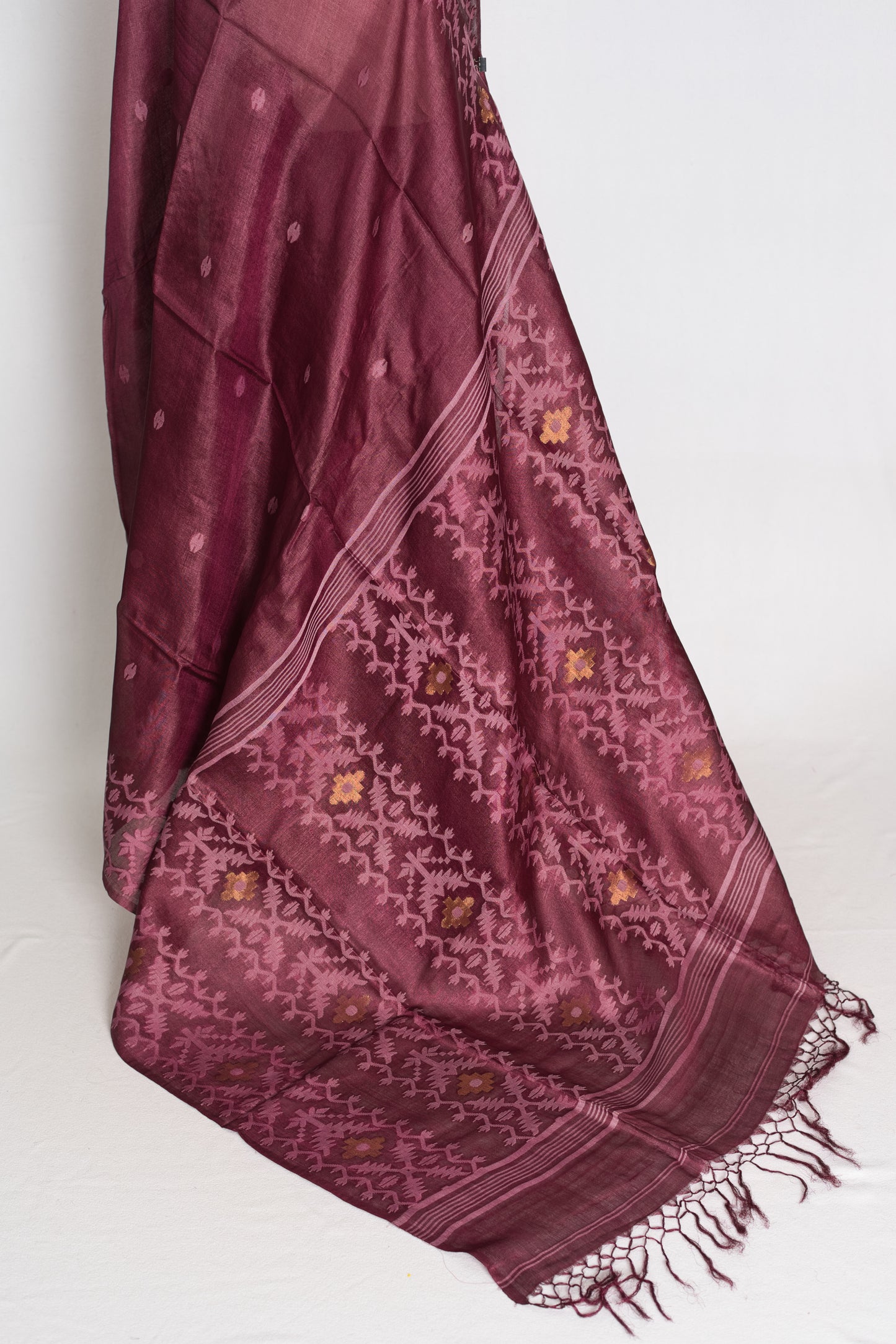 Ila : Burgundy Bengal Tussar Jamdani Silk Saree | Silk Mark Certified image 3