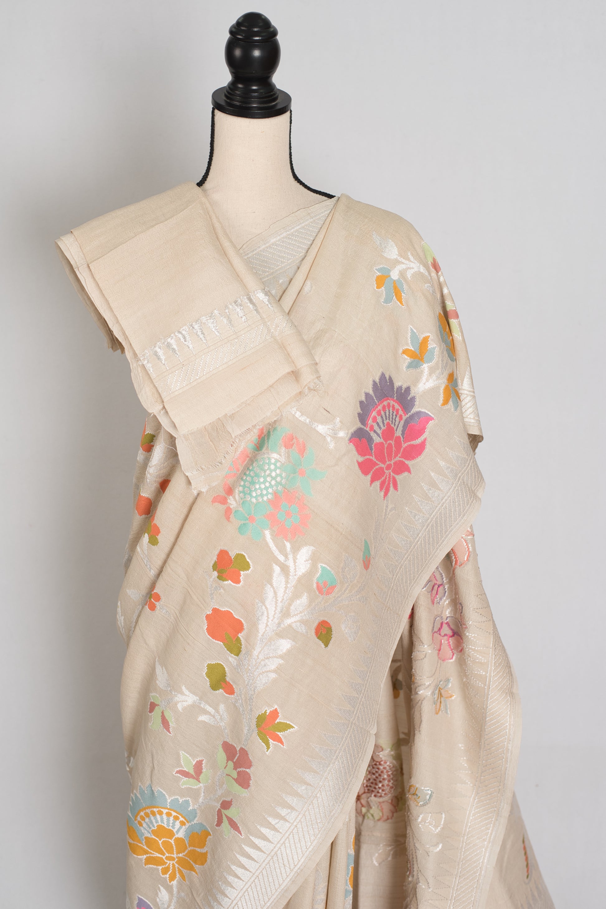 Nidhi : Beige & Silver Tussar Georgette Banarasi Saree with Minakari Florals image 2