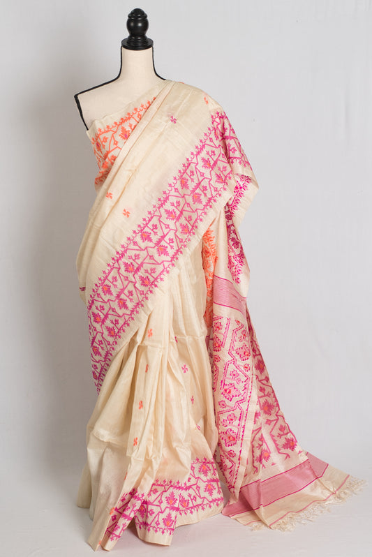 Nandini : Bengal Tussar Jamdani Saree with Ganga Jamuna Border. image 0