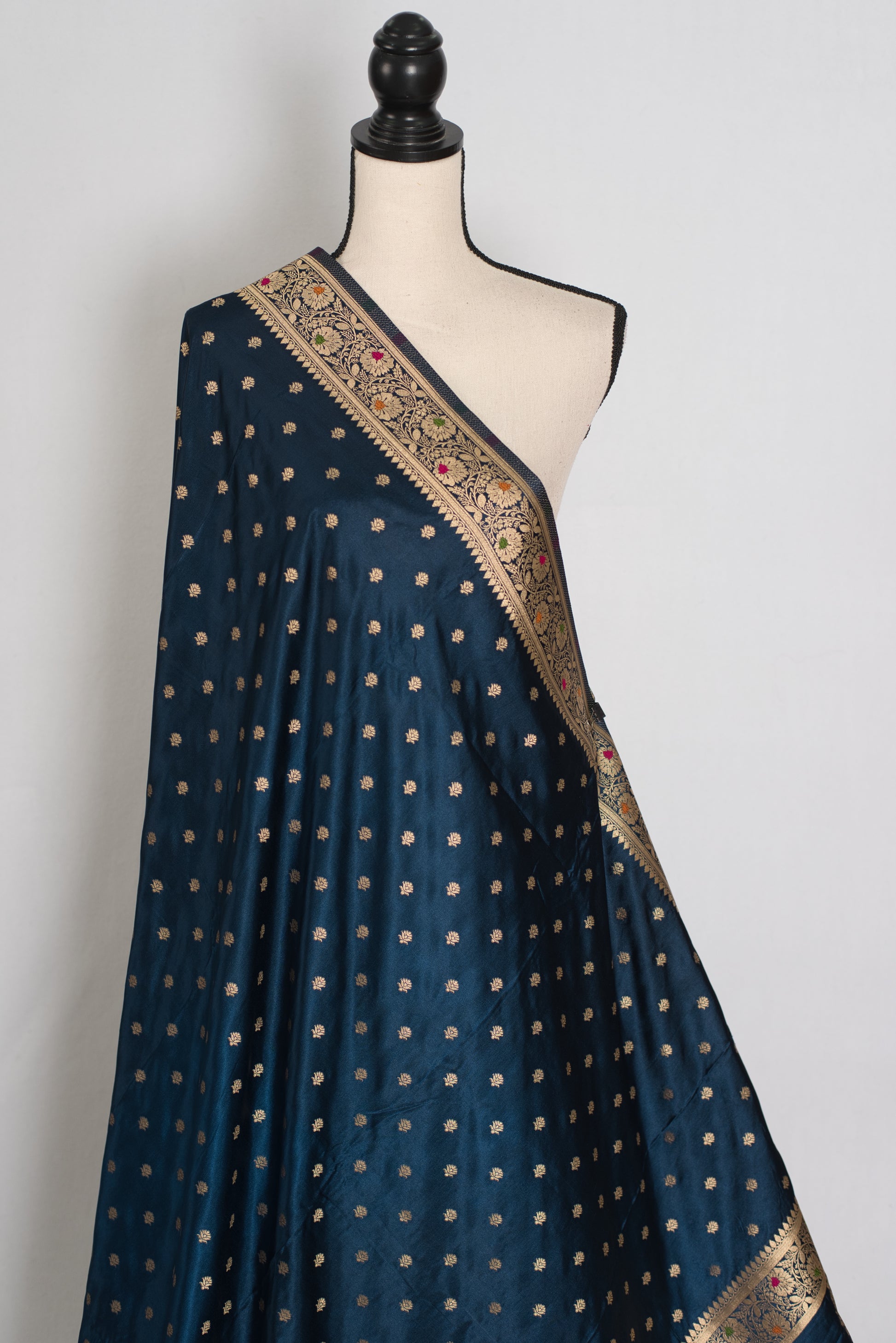 Nayan | Midnight Blue Semi Mashru Banarasi Saree | Pre-Stitched Size 38 Blouse image 5