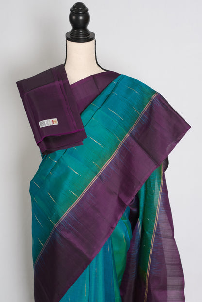 Neha : Peacock Green Dual-Tone Kanjivaram Silk Saree with Dark Purple image 2