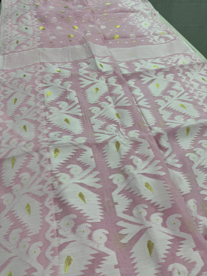 Sanchita : Baby Pink and Gold Blended Soft Cotton Jamdani Saree image 2