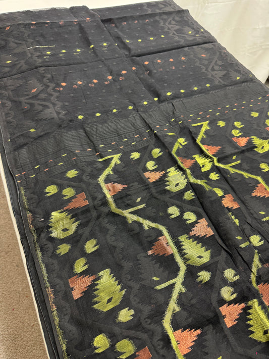 Chandrika : Black Blended Soft Cotton Jamdani Saree image 0