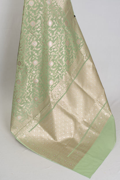 Mohini: Sea Green & Gold Jamdani Banarasi Saree | Cotton Silk Fusion image 3