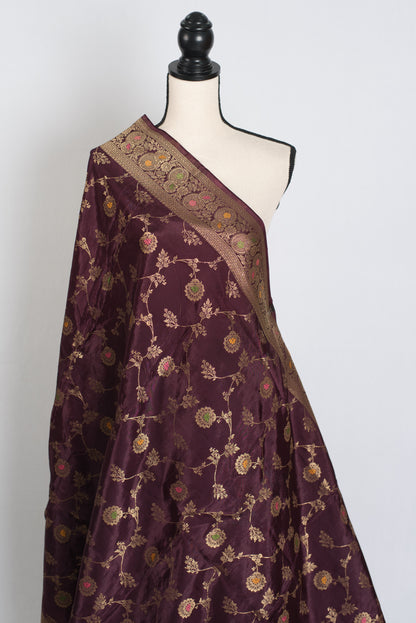 Ajanta : Semi Crepe Silk Jaal Banarasi Saree in Brown and Gold image 4
