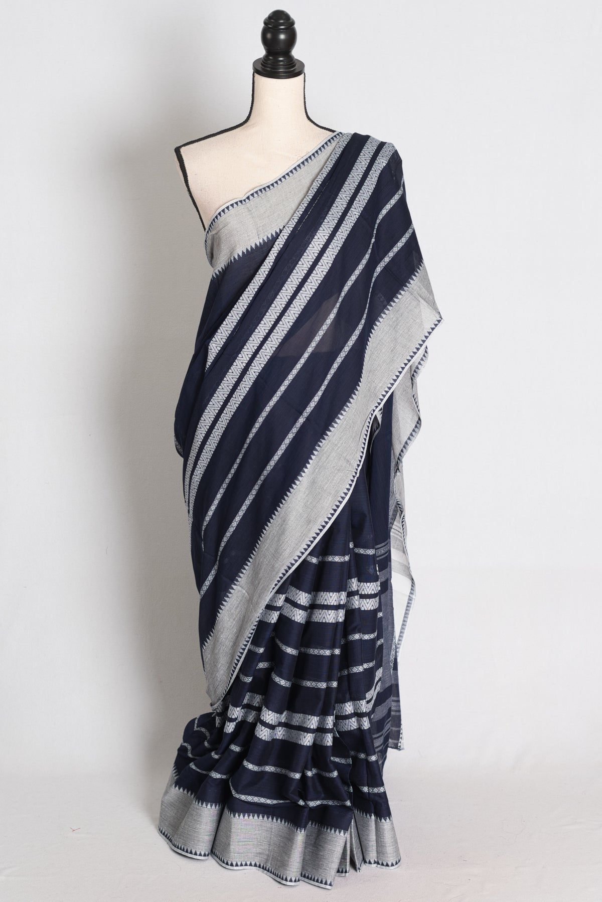 Dark Blue and Grey Dhaniakhali saree — view