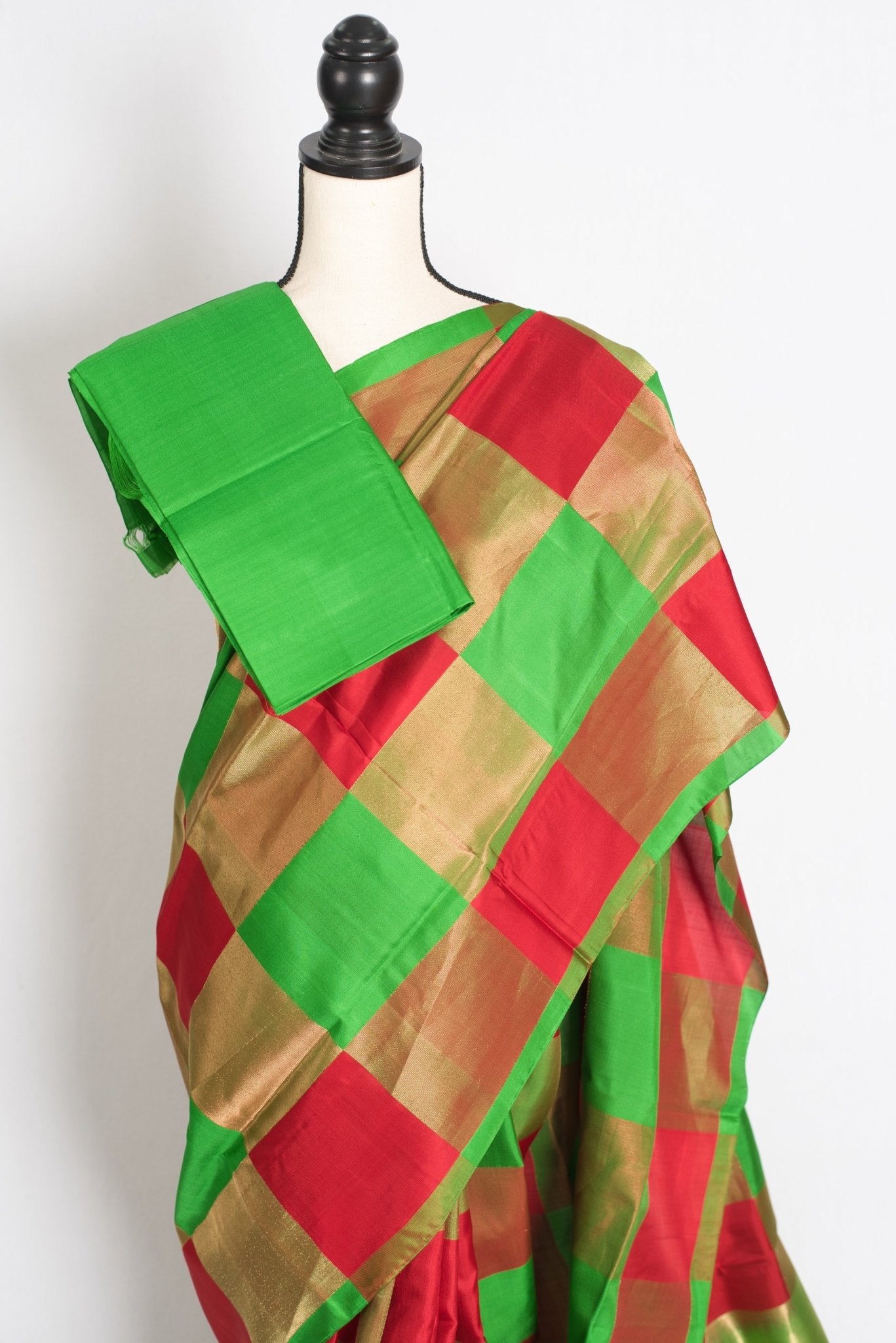 Exclusive Checks Kanjivaram Saree in Red, Green and Gold - Saree Mandi