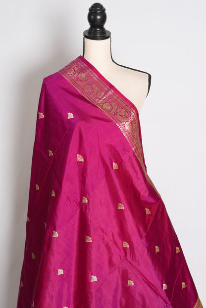 Piya: Purple and Gold Lightweight Katan Pure Silk Banarasi Saree image 3
