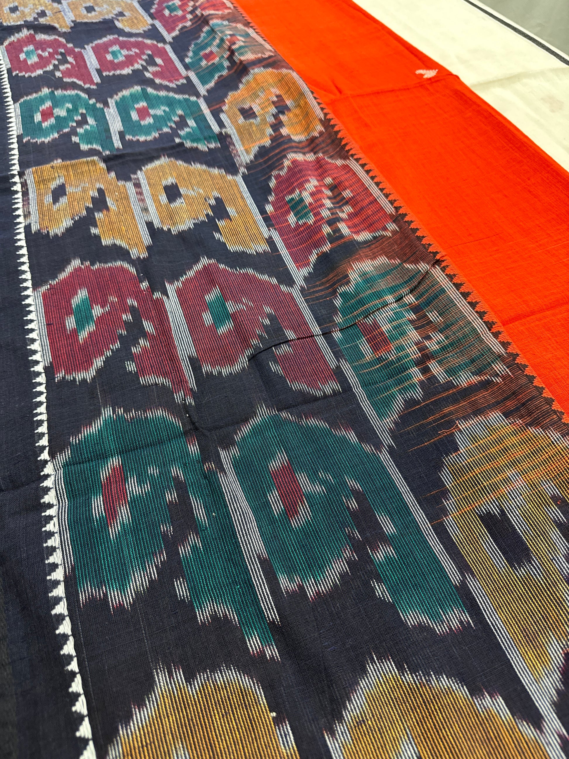 Dhriti : Dhaniakhali Soft Cotton Saree with Kotki Border image 4