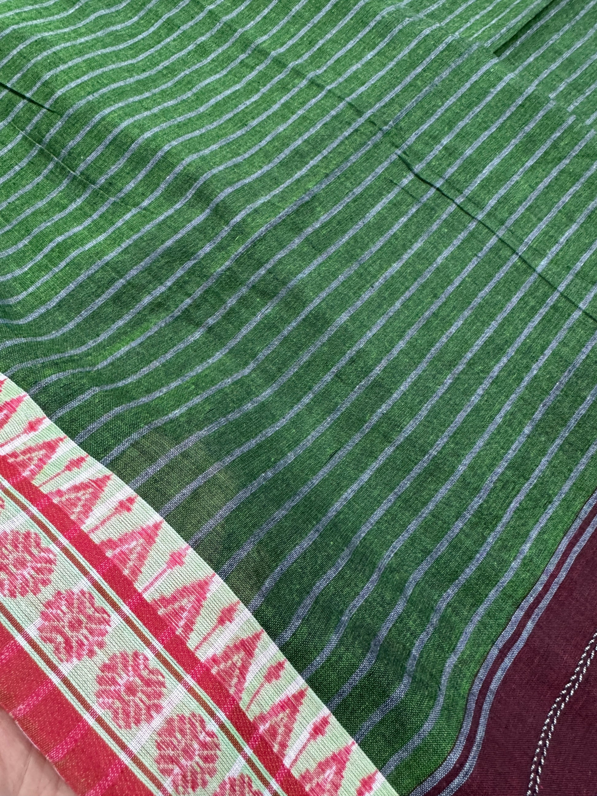 Bina : Heena Green Red Soft Cotton Dhaniakhali Saree image 2
