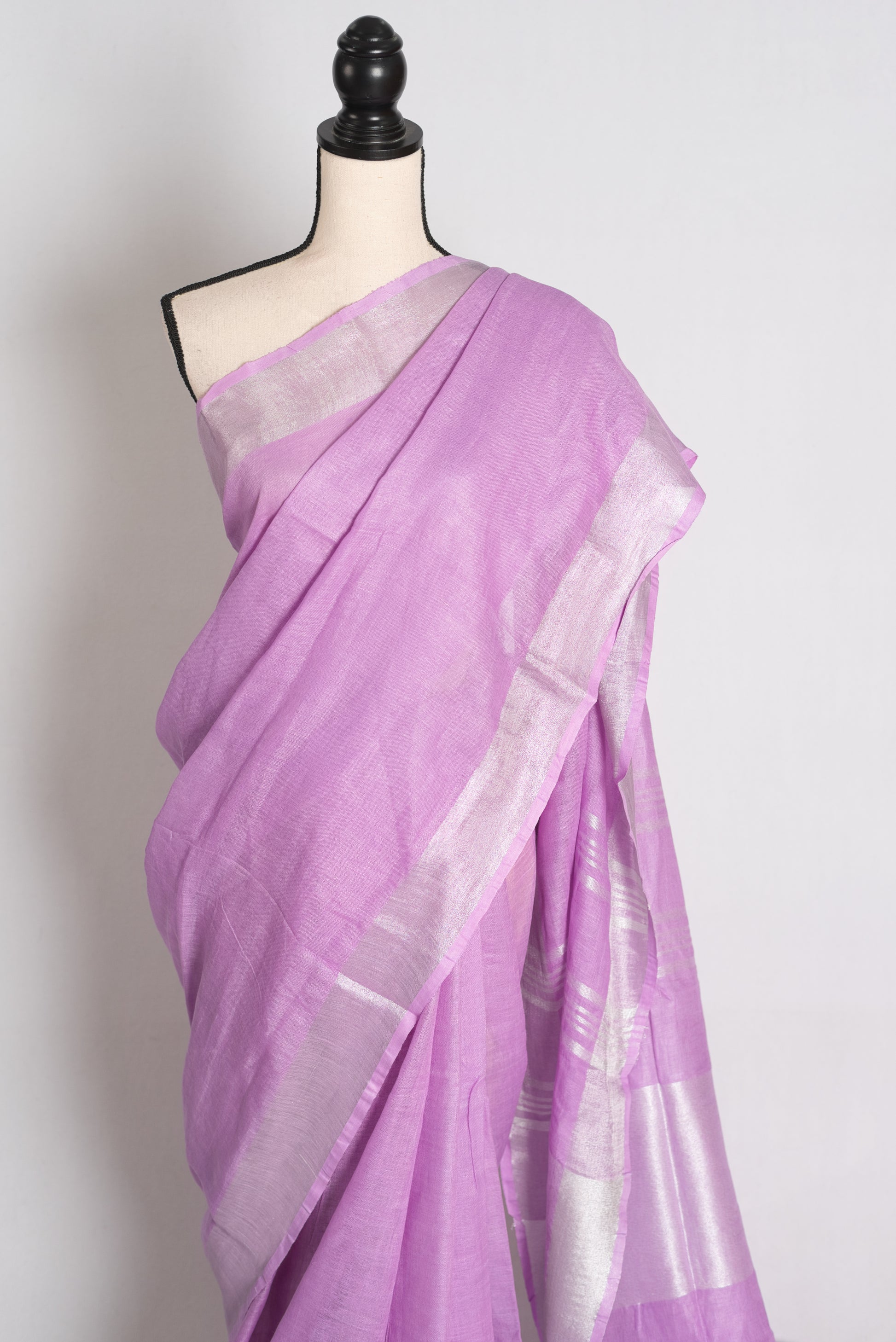 Vibha : Lilac Pure Linen Saree with Silver Zari Border image 6